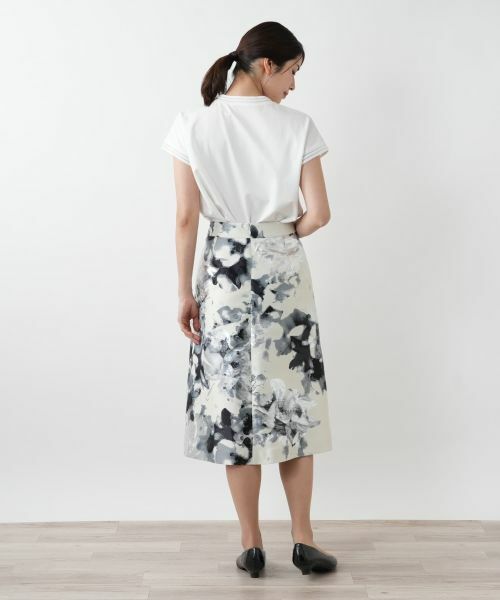 レリアン　ひざ丈スカート Leilian (Women)のひざ丈スカート | レディース | 三越伊勢丹