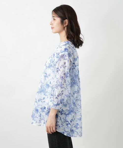 Leilian / レリアン シャツ・ブラウス | フラワー柄キーネックブラウス | 詳細8