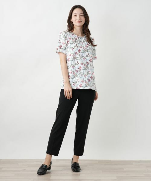 LIVIANA CONTY 花柄カットソー/新品未使用 LIVIANA CONTY 花柄カットソー/新品未使用 トップス