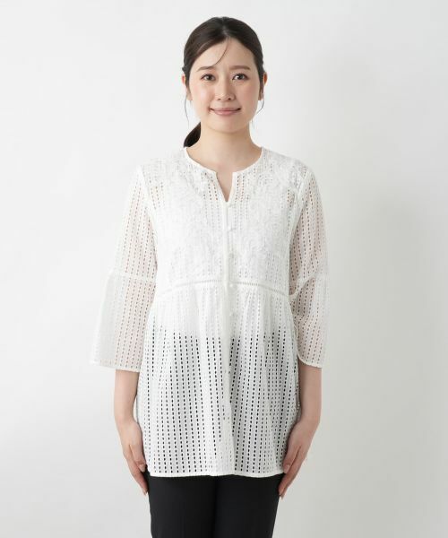 Leilian / レリアン シャツ・ブラウス | 透かしレースキーネックブラウス | 詳細4