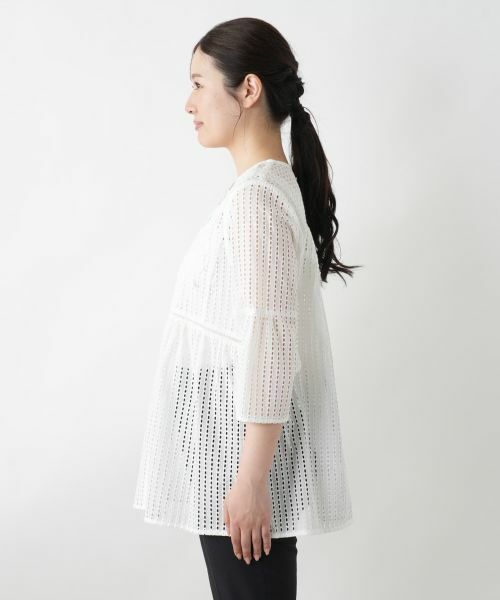 Leilian / レリアン シャツ・ブラウス | 透かしレースキーネックブラウス | 詳細5