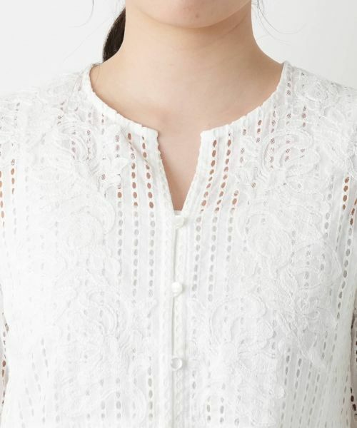 Leilian / レリアン シャツ・ブラウス | 透かしレースキーネックブラウス | 詳細7