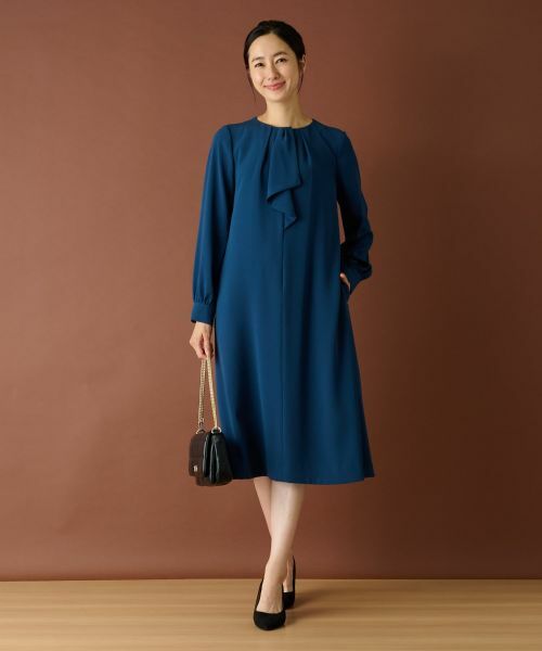 【美品】Leilianレリアン 2023 ストライプワンピース 青×白近年モデル 美品】Leilianレリアン 2023 ストライプワンピース 青×白近年モデル