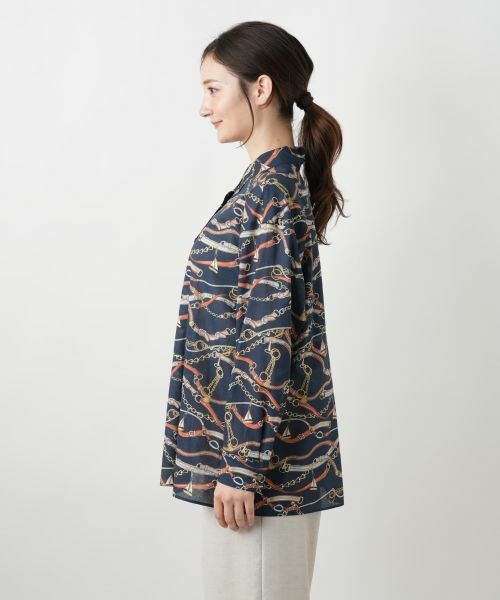 Leilian / レリアン シャツ・ブラウス | チェーンベルトプリントブラウス | 詳細5