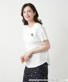 Leilian / レリアン カットソー | ブローチ付きクルーネックカットソー