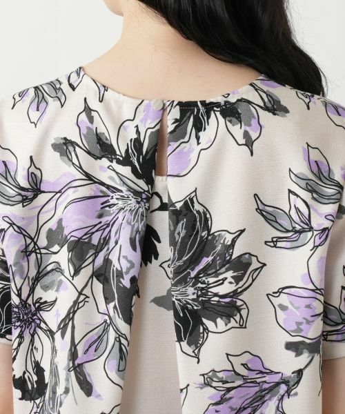 Leilian / レリアン シャツ・ブラウス | 花柄クルーネックブラウス | 詳細8