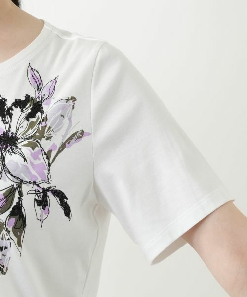 Leilian / レリアン Tシャツ | 花柄クルーネックカットソー | 詳細9