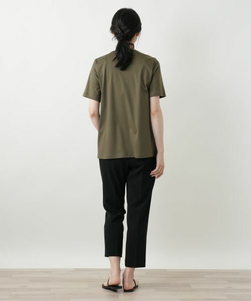 Leilian / レリアン デザインVネックカットソー【Leilian WHITE LABEL】 デザインVネックカットソー【Leilian WHITE LABEL】|レリアン