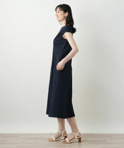 Leilian / レリアン ドレス | Vネックフレアワンピース【Leilian WHITE LABEL】 | 詳細5