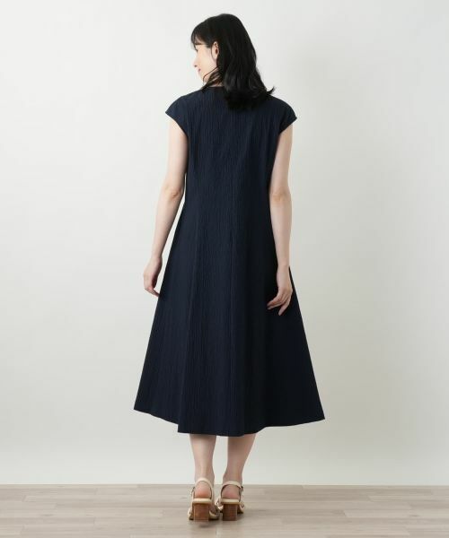 Leilian / レリアン ドレス | Vネックフレアワンピース【Leilian WHITE LABEL】 | 詳細6