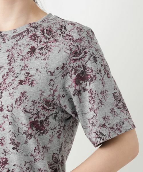 セール】 フラワープリントTシャツ【Leilian WHITE LABEL】 （T