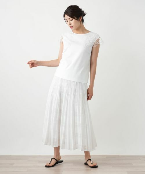 Leilian / レリアン カットソー | フラワー刺繍カットソー | 詳細1