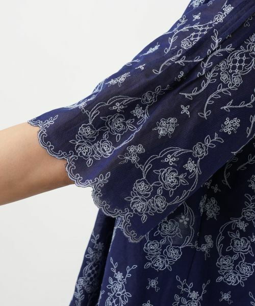 Leilian / レリアン シャツ・ブラウス | フラワー刺繍ブラウス【Leilian WHITE LABEL】 | 詳細13