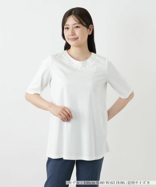 Leilian/レリアン 刺繍クルーネックカットソー【Leilian WHITE LABEL】 アイボリー 9(M)