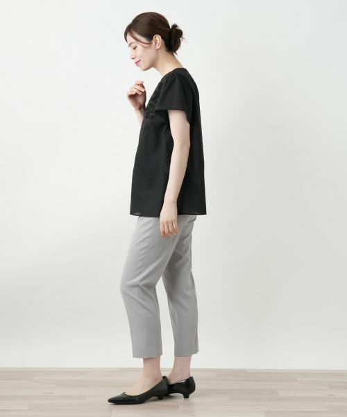 Leilian / レリアン シャツ・ブラウス | フラワー刺繍ブラウス【Leilian WHITE LABEL】 | 詳細2