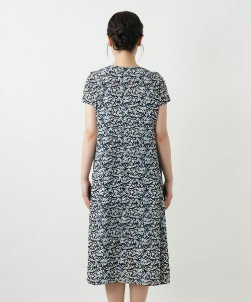 Leilian / レリアン ドレス | プリントVネックワンピース【Leilian WHITE LABEL】 | 詳細10