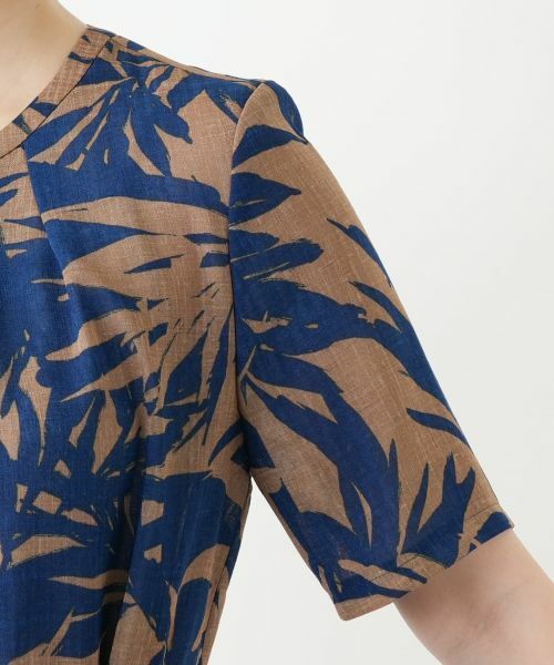 Leilian / レリアン ドレス | リーフ柄フレアワンピース【Leilian WHITE LABEL】 | 詳細13