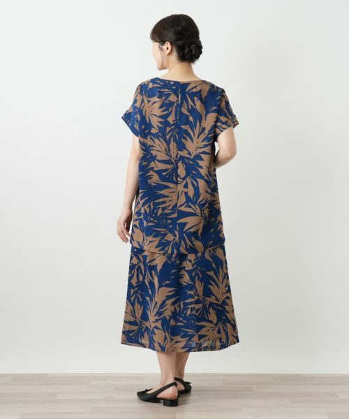 Leilian / レリアン シャツ・ブラウス | リーフ柄チュニックブラウス【Leilian WHITE LABEL】 | 詳細3