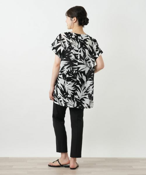 Leilian / レリアン シャツ・ブラウス | リーフ柄チュニックブラウス【Leilian WHITE LABEL】 | 詳細6