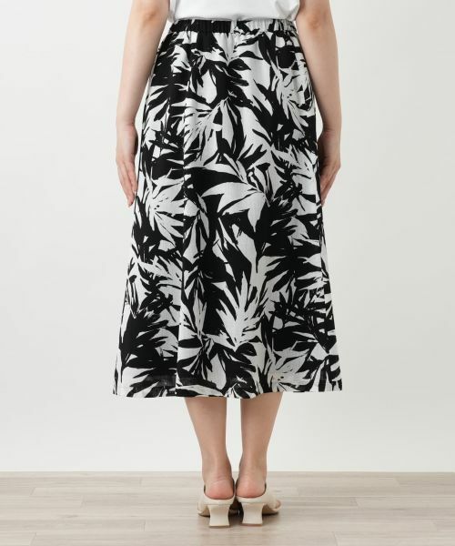 Leilian / レリアン ミニ・ひざ丈スカート | リーフ柄フレアスカート【Leilian WHITE LABEL】 | 詳細9