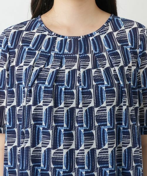 Leilian / レリアン カットソー | 幾何学柄タックカットソー【Leilian WHITE LABEL】 | 詳細10