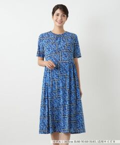 Leilian / レリアン ドレス | 洗えるフラワー柄フレアワンピース【パワーネット素材】