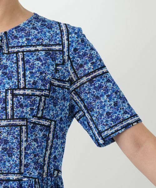 Leilian / レリアン ドレス | 洗えるフラワー柄フレアワンピース【パワーネット素材】 | 詳細13