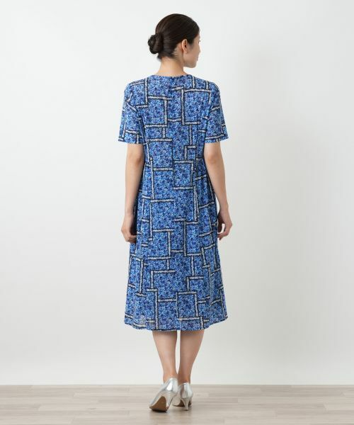 Leilian / レリアン ドレス | 洗えるフラワー柄フレアワンピース【パワーネット素材】 | 詳細6