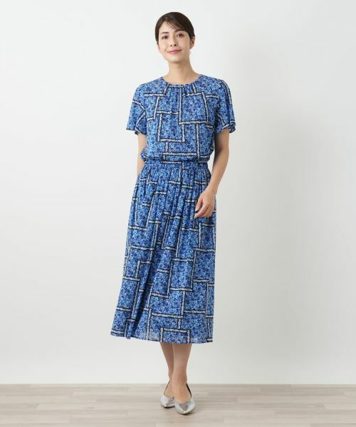 Leilian / レリアン シャツ・ブラウス | フラワー柄クルーネックブラウス | 詳細1