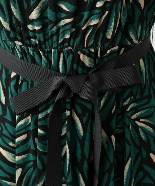 Leilian / レリアン ドレス | 洗えるプリントプリーツワンピース【パワーネット素材】【Leilian WHITE LABEL】 | 詳細15