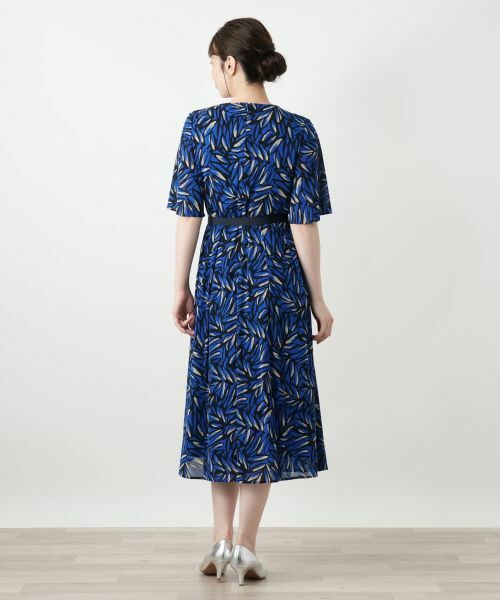 Leilian / レリアン ドレス | 洗えるプリントプリーツワンピース【パワーネット素材】【Leilian WHITE LABEL】 | 詳細3