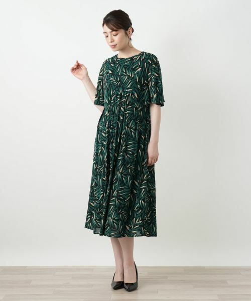 Leilian / レリアン ドレス | 洗えるプリントプリーツワンピース【パワーネット素材】【Leilian WHITE LABEL】 | 詳細7