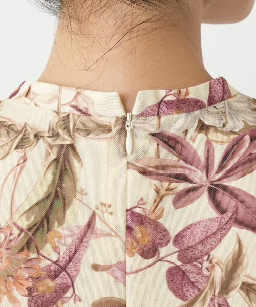 Leilian / レリアン ドレス | 洗える花柄フレアワンピース【パワーネット素材】【Leilian WHITE LABEL】 | 詳細9
