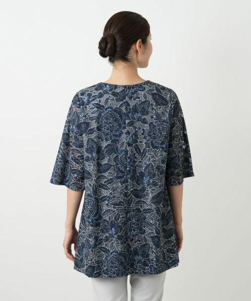 Leilian / レリアン シャツ・ブラウス | 刺繍クルーネックブラウス | 詳細9