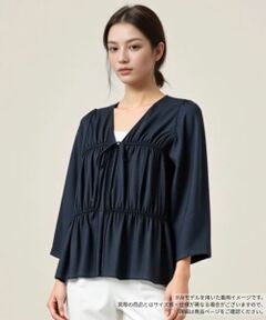 Leilian / レリアン シャツ・ブラウス | Vネックブラウス