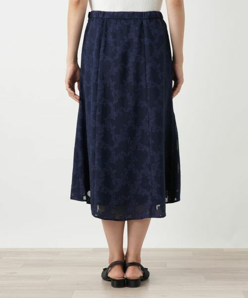 Leilian / レリアン セットアップ | ボタニカルスーツ | 詳細18