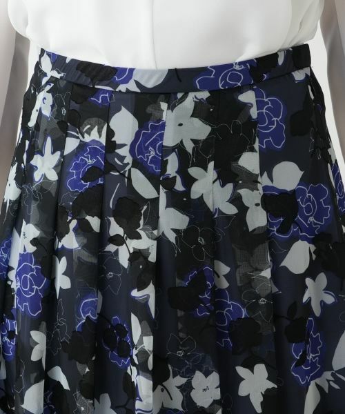 Leilian / レリアン セットアップ | 花柄ブラウススーツ【セレモニー】【Leilian WHITE LABEL】 | 詳細17