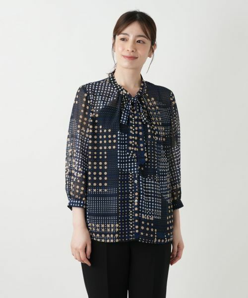 Leilian / レリアン シャツ・ブラウス | ボウタイドットブラウス【ROCHAS Premiere】 | 詳細4