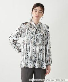 Leilian / レリアン シャツ・ブラウス | プリントボウタイブラウス【ROCHAS Premiere】
