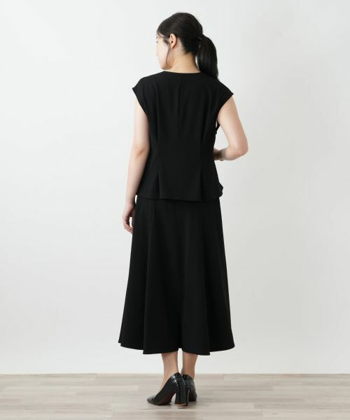 Leilian / レリアン テーラードジャケット | Vネックベスト | 詳細3