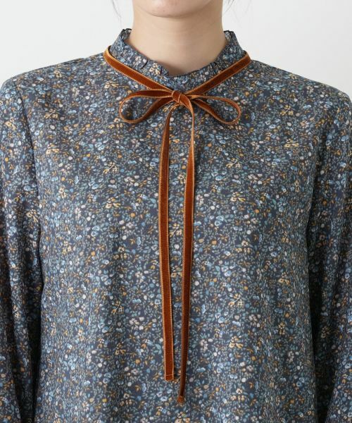 Leilian / レリアン シャツ・ブラウス | 小花柄ボウタイブラウス | 詳細11