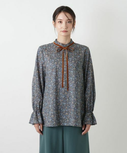 Leilian / レリアン シャツ・ブラウス | 小花柄ボウタイブラウス | 詳細7