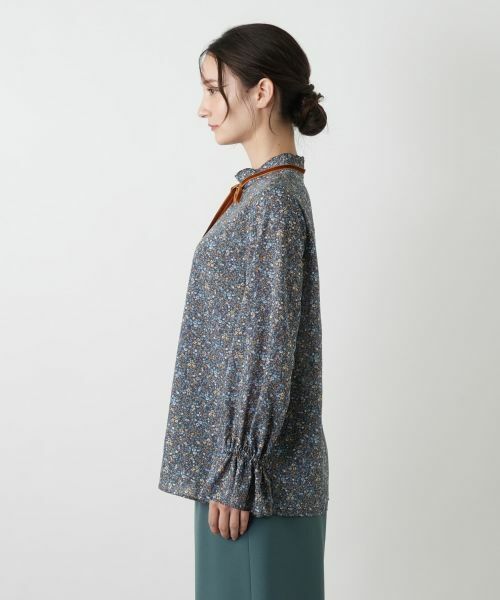 Leilian / レリアン シャツ・ブラウス | 小花柄ボウタイブラウス | 詳細8