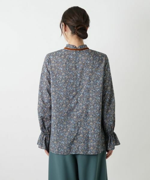 Leilian / レリアン シャツ・ブラウス | 小花柄ボウタイブラウス | 詳細9