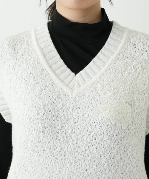 Leilian / レリアン テーラードジャケット | 刺繍Vネックニットベスト【CORSINI & PROTI】 | 詳細10