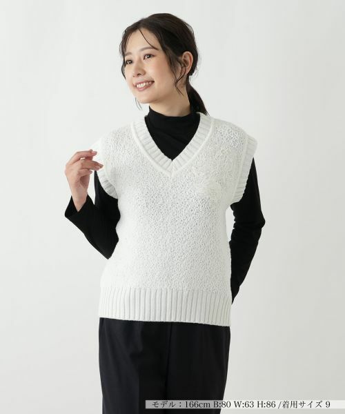 Leilian/レリアン 刺繍Vネックニットベスト【CORSINI&PROTI】 アイボリー 9(M)