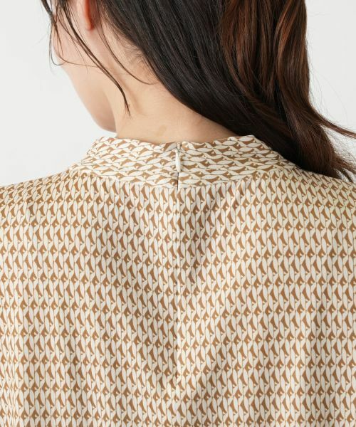Leilian / レリアン カットソー | 幾何学柄ギャザープルオーバー | 詳細8