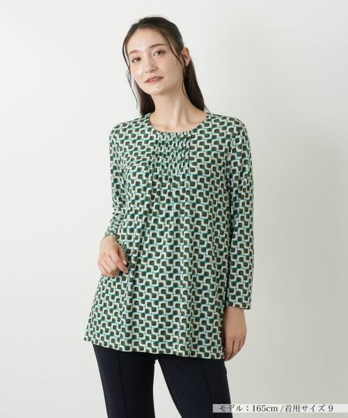 Leilian / レリアン カットソー | プリントピンタックブラウス【ROCHAS Premiere】（カーキ）