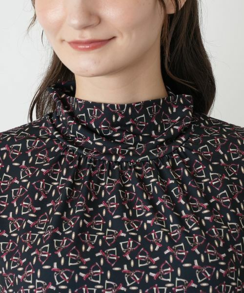 Leilian / レリアン カットソー | プリントハイネックブラウス【ROCHAS Premiere】 | 詳細7