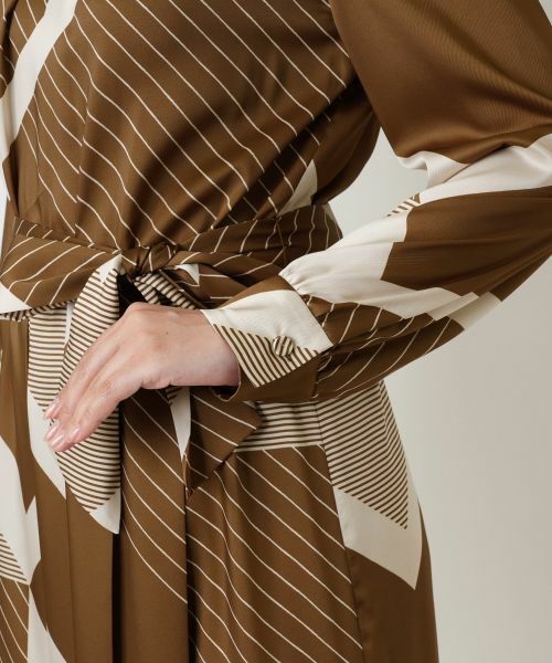 Leilian / レリアン ドレス | 幾何学柄フレアワンピース【ROCHAS Premiere】 | 詳細15